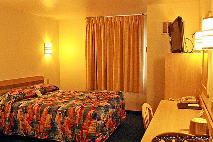 Motel 6-Baraboo, Wi - Lake Delton-Wisconsin Dells Eksteriør billede